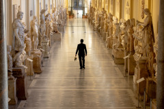 20210525_Key-keeper-of-the-Vatican-Museums_Daniel-Ibáñez_22